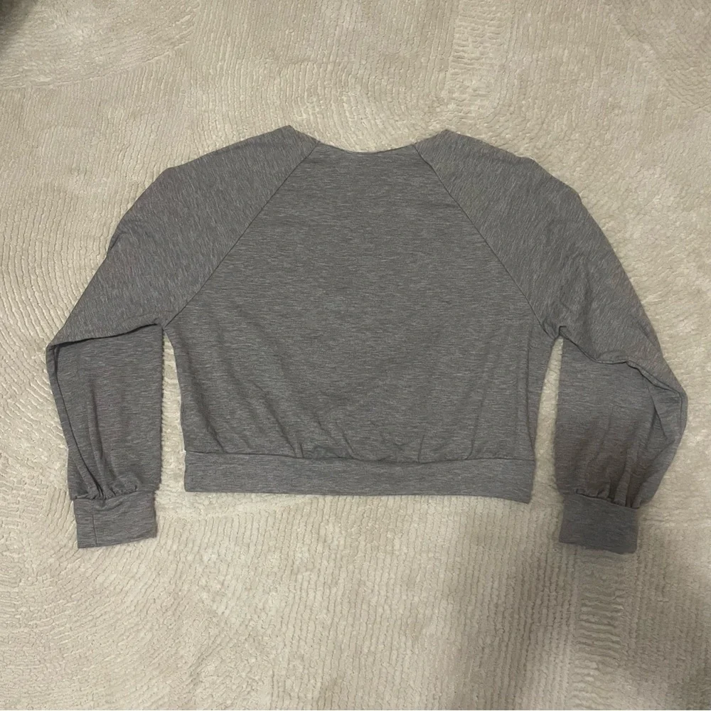 Gray Yosemite Graphic Women's Top